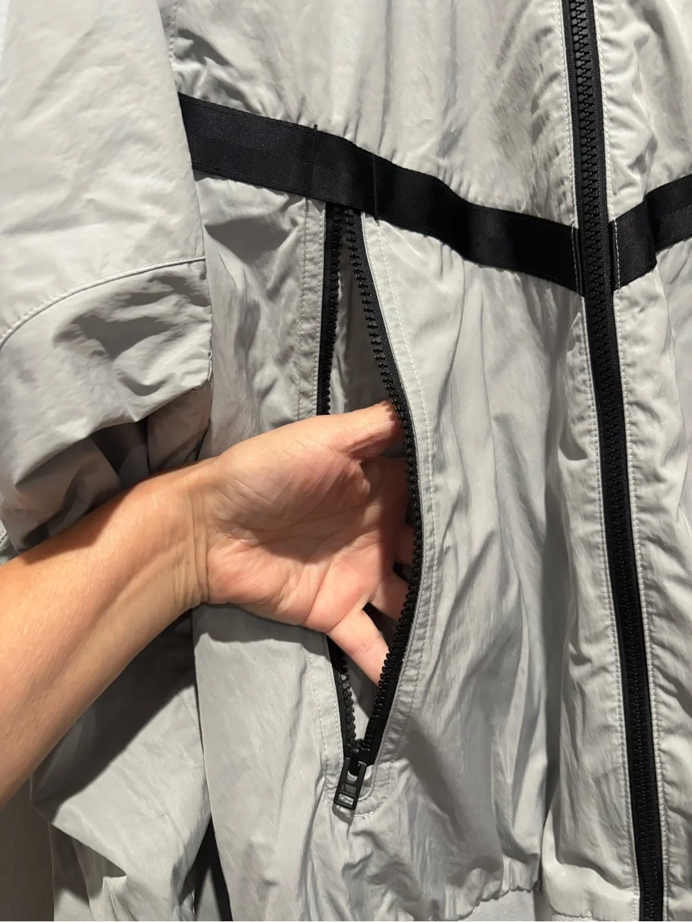 Nike‎ men’s sportswear Windrunner jacket